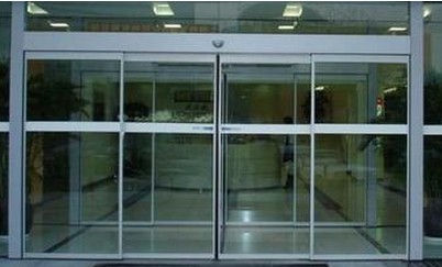 不銹鋼玻璃自動感應門 不銹鋼玻璃自動感應門